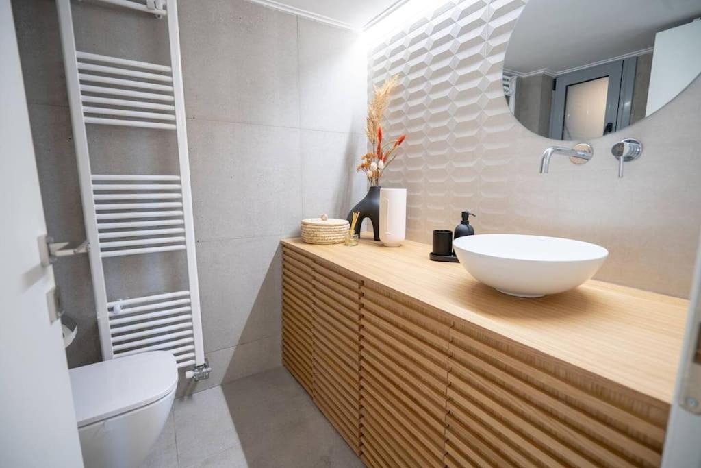 Piraeus Cozy Apartment For 4 Persons Exterior photo